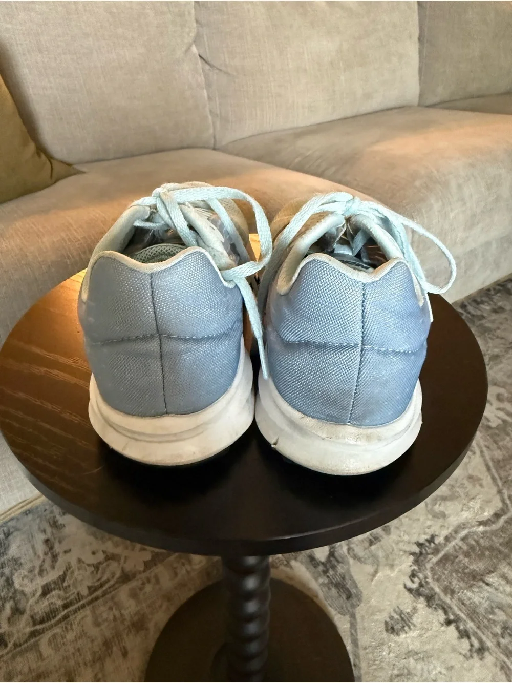Nike Light Blue Running Sneakers with Gray Swoosh Women’s Size 9.5